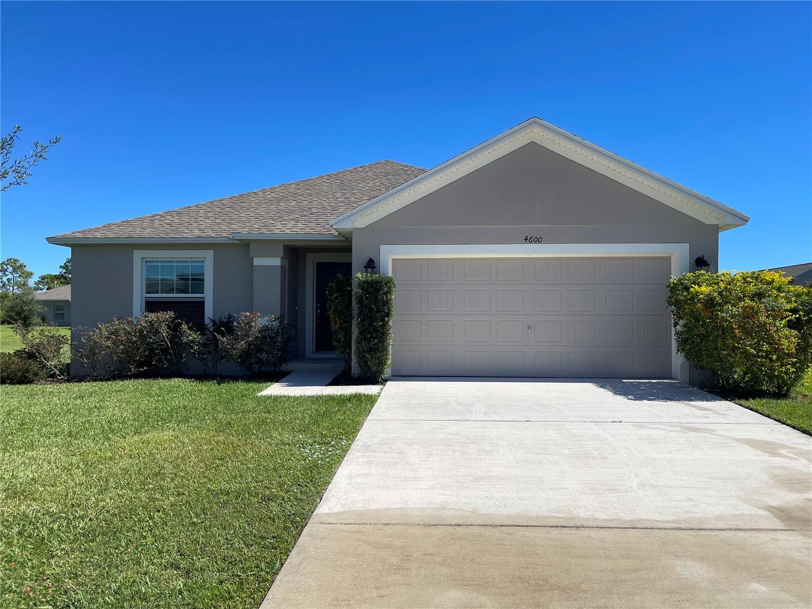 Single Family Residence in SEBRING, FL - Daniel Dourado