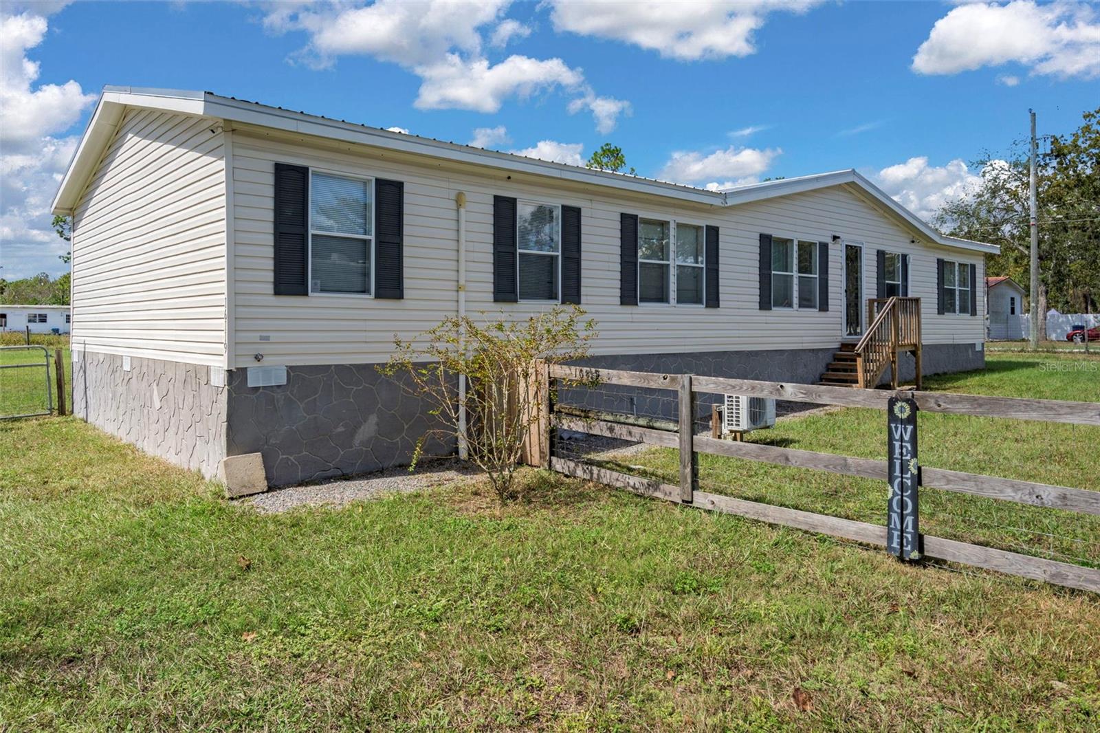 Manufactured Home em BROOKSVILLE, FL - Daniel Dourado