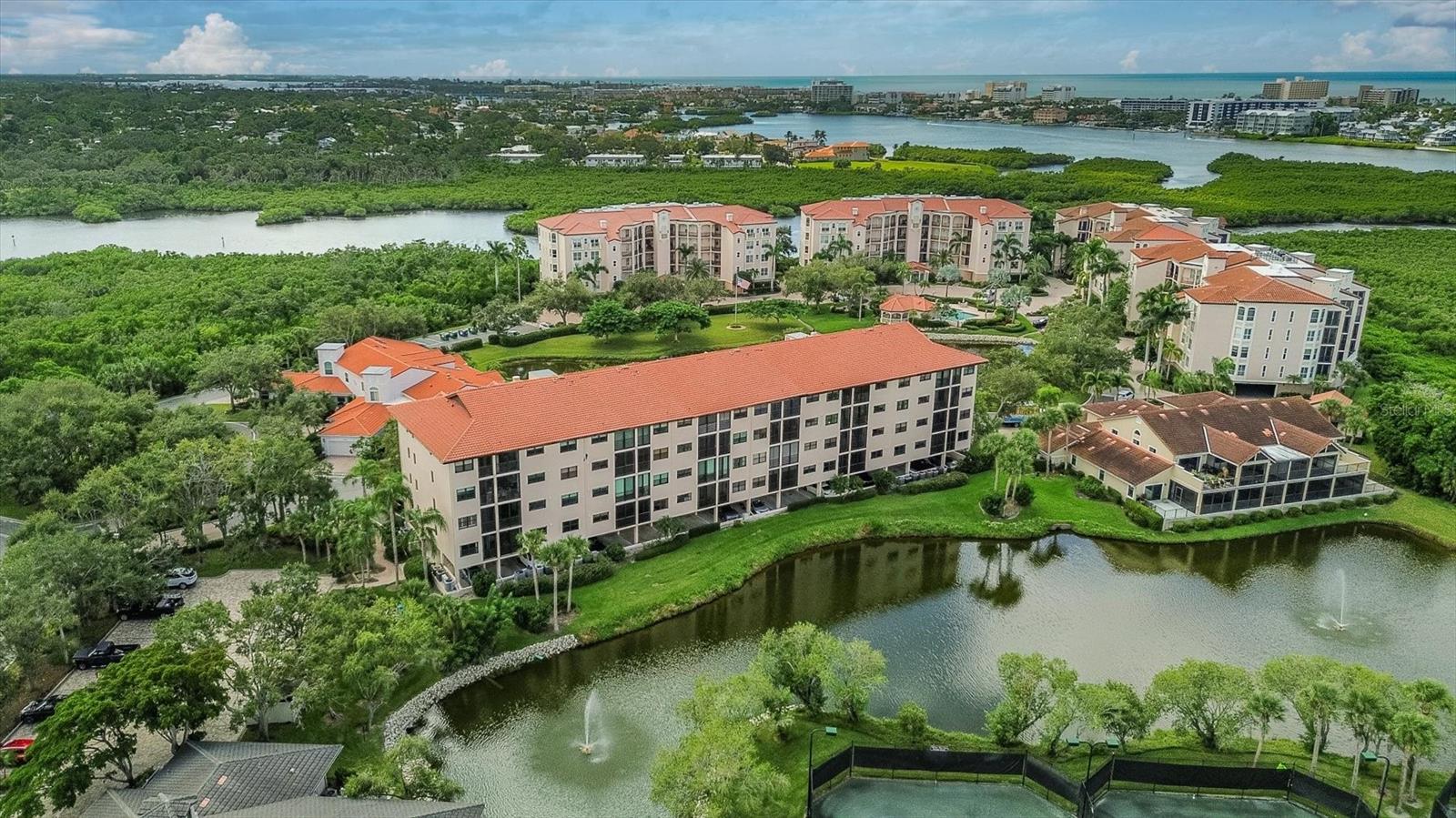Condominium em SARASOTA, FL - Daniel Dourado