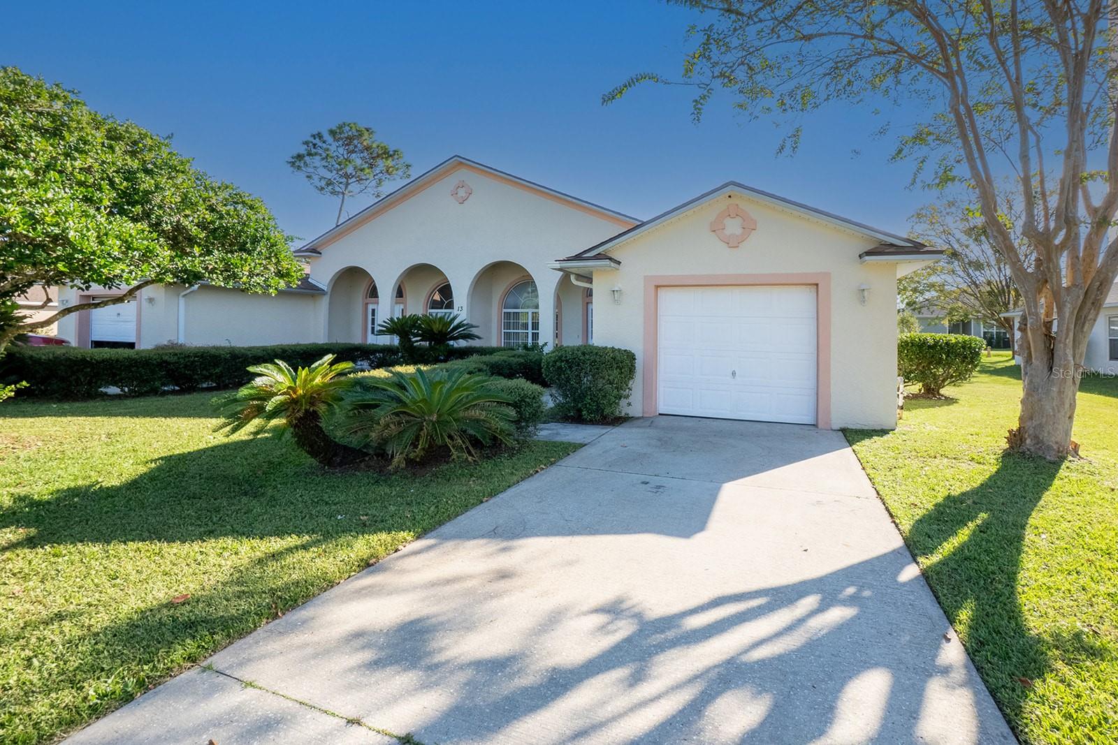 Duplex in PALM COAST, FL - Daniel Dourado