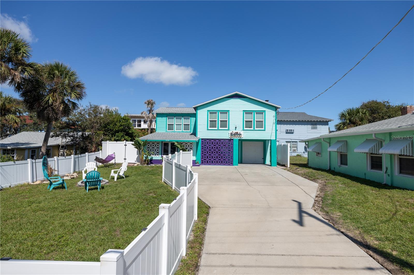 Duplex in DAYTONA BEACH, FL - Daniel Dourado