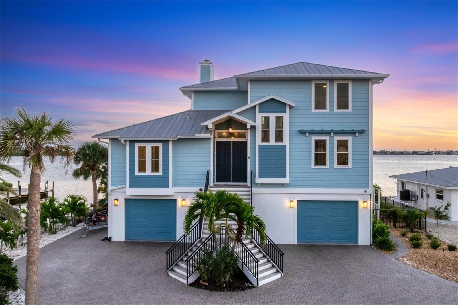 Single Family Residence em ENGLEWOOD, FL - Daniel Dourado