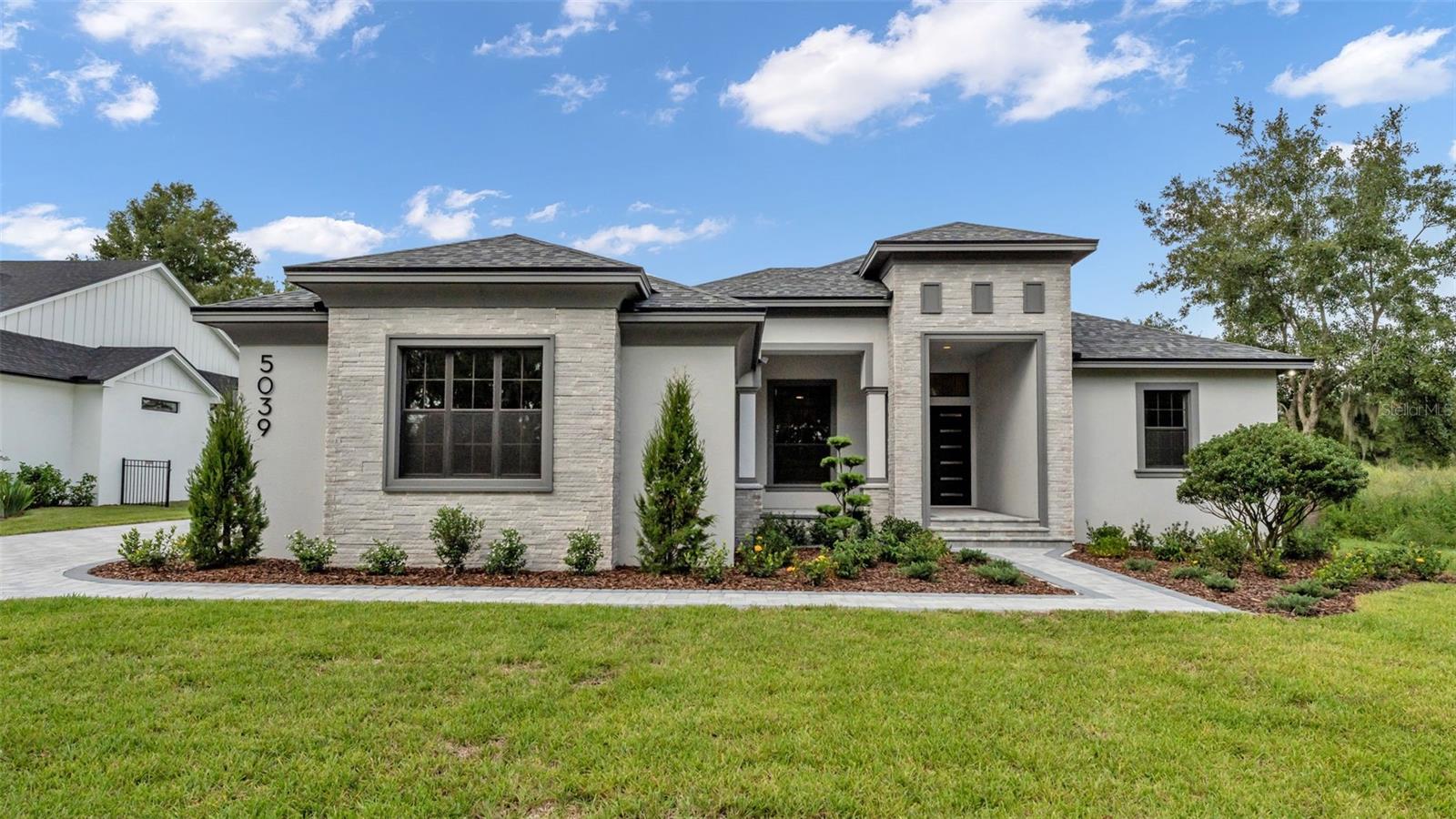 Single Family Residence in LAKELAND, FL - Daniel Dourado