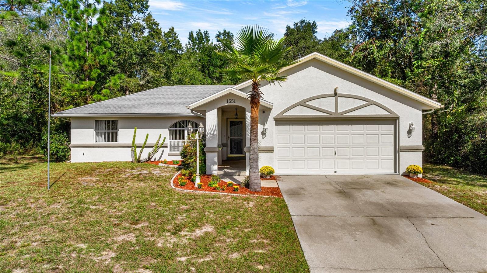 Single Family Residence in CITRUS SPRINGS, FL - Daniel Dourado