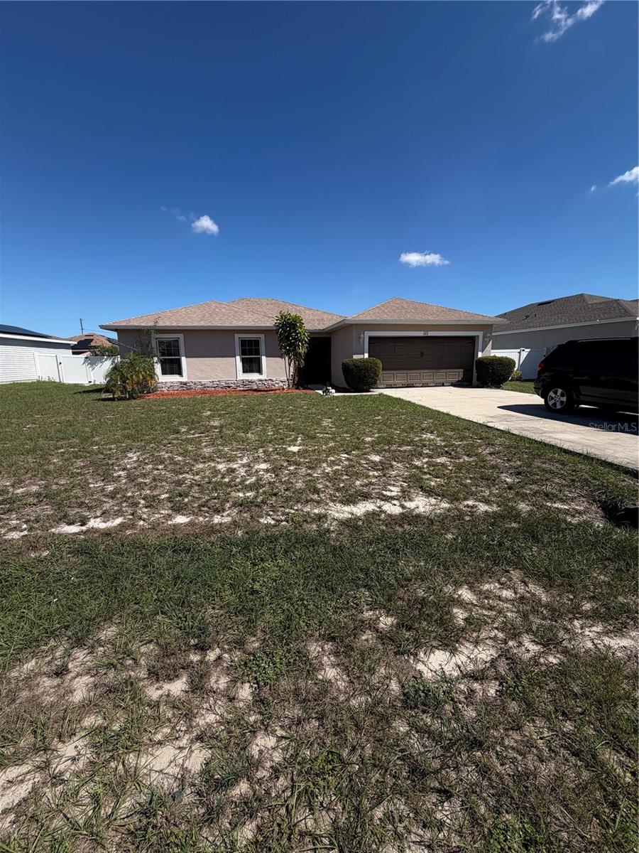 Single Family Residence in POINCIANA, FL - Daniel Dourado