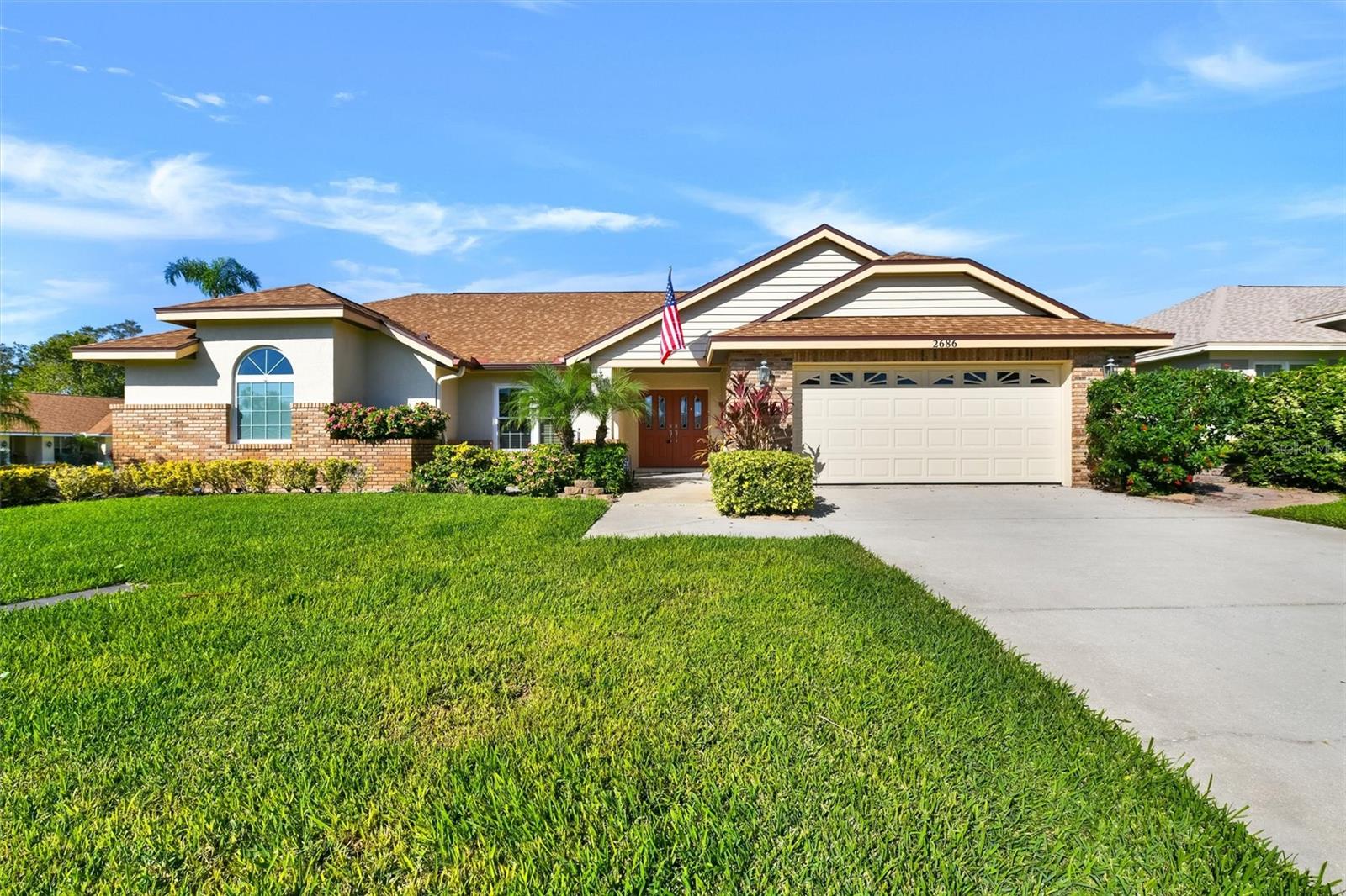 Single Family Residence in PALM HARBOR, FL - Daniel Dourado