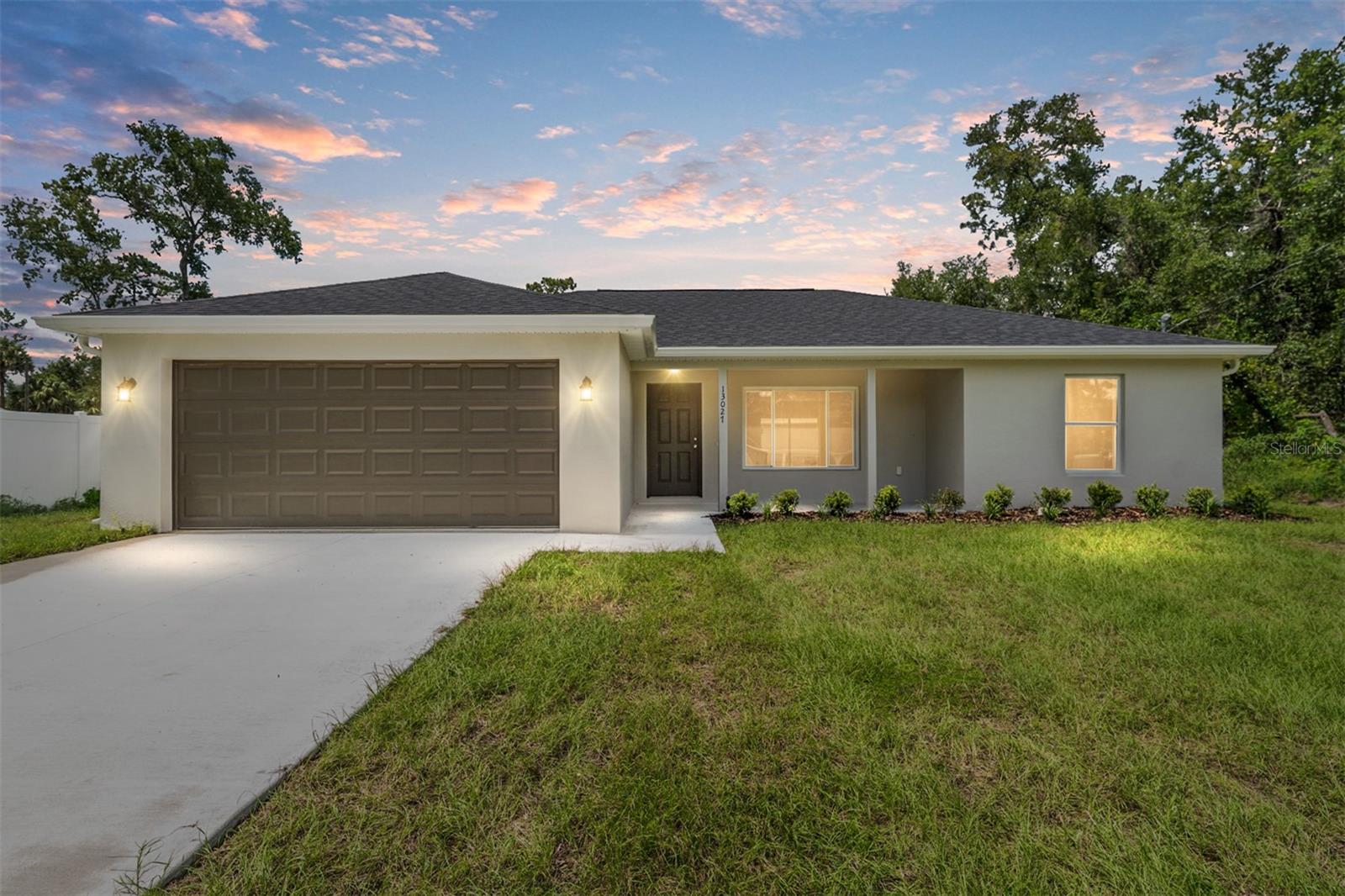 Single Family Residence em OCKLAWAHA, FL - Daniel Dourado