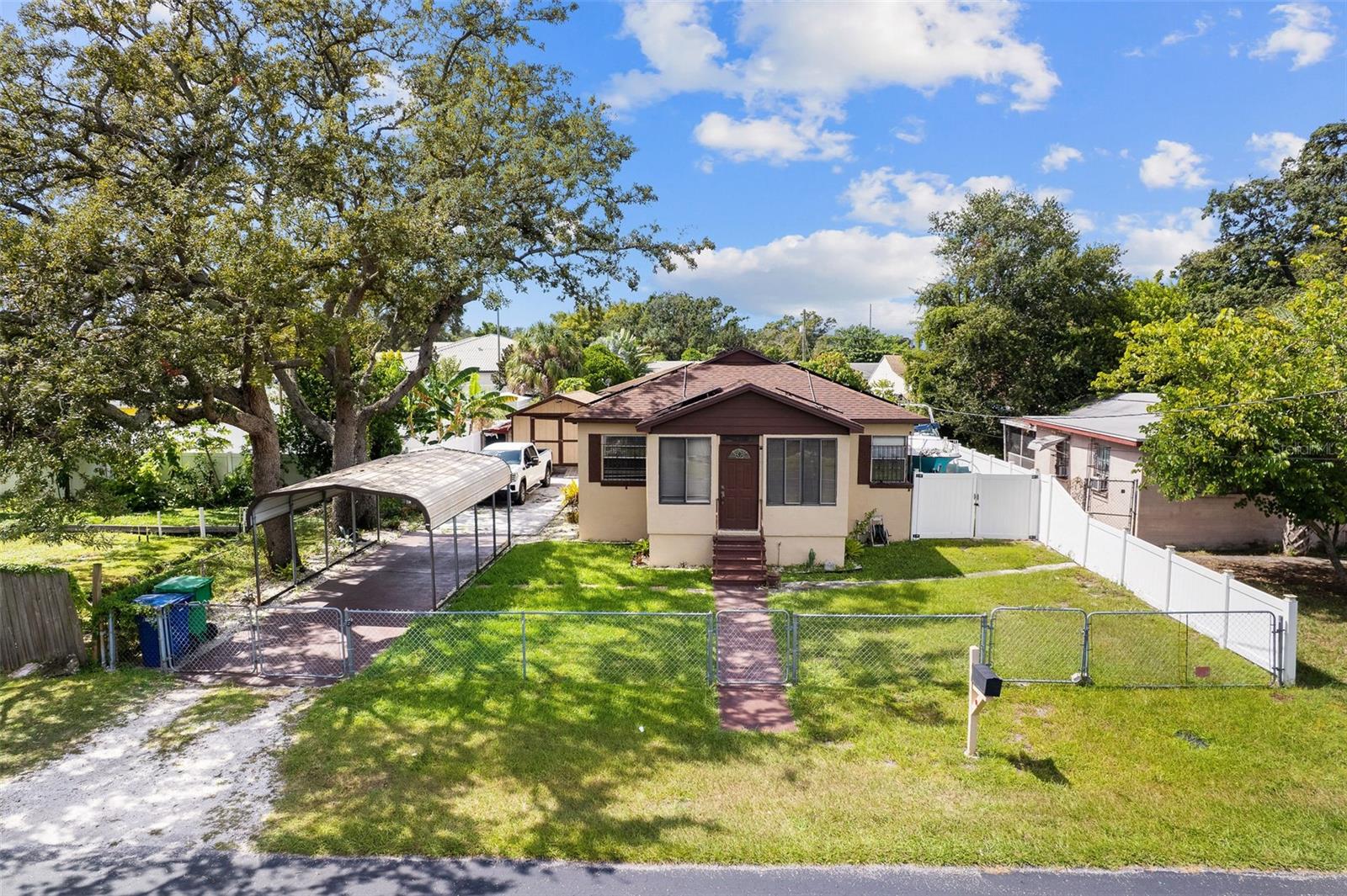 Single Family Residence em TAMPA, FL - Daniel Dourado