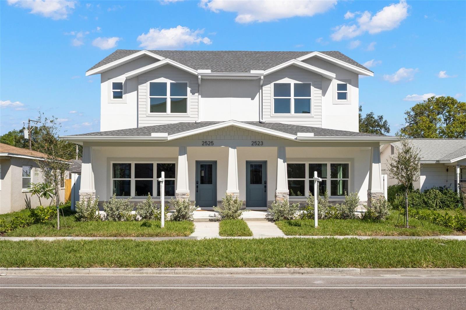 Single Family Residence em ST PETERSBURG, FL - Daniel Dourado