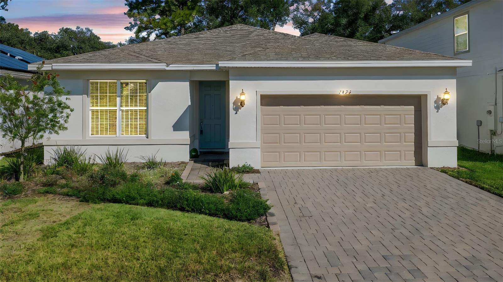 Single Family Residence in DELAND, FL - Daniel Dourado