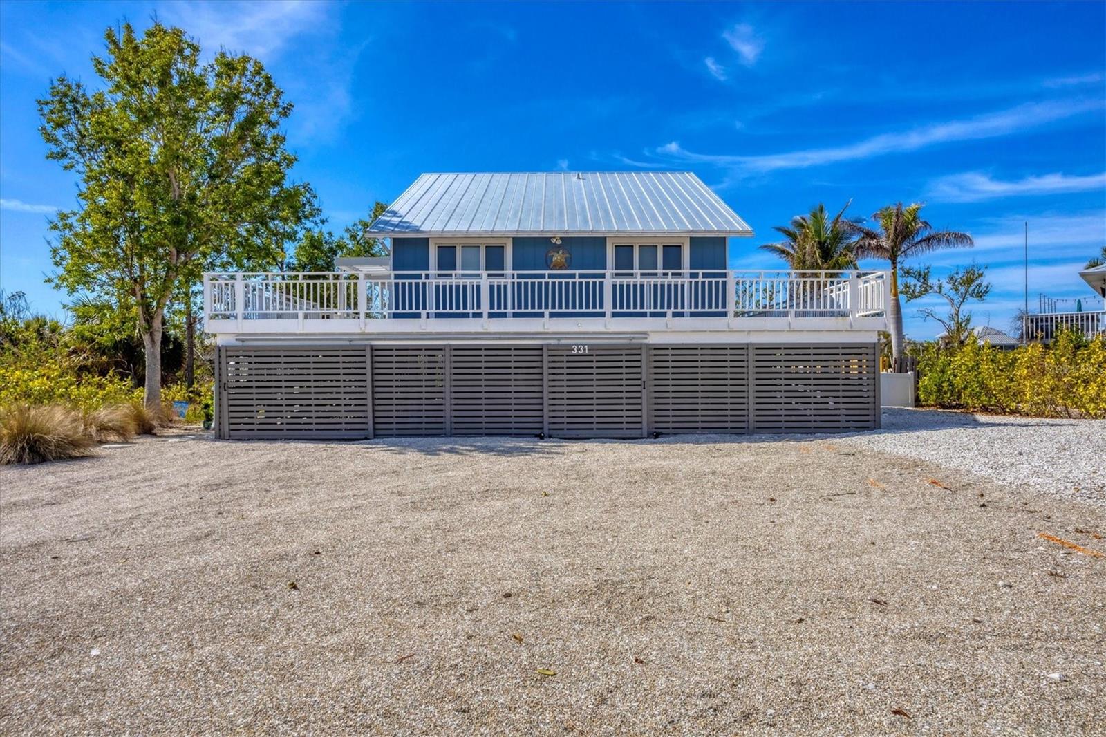 Single Family Residence in PLACIDA, FL - Daniel Dourado