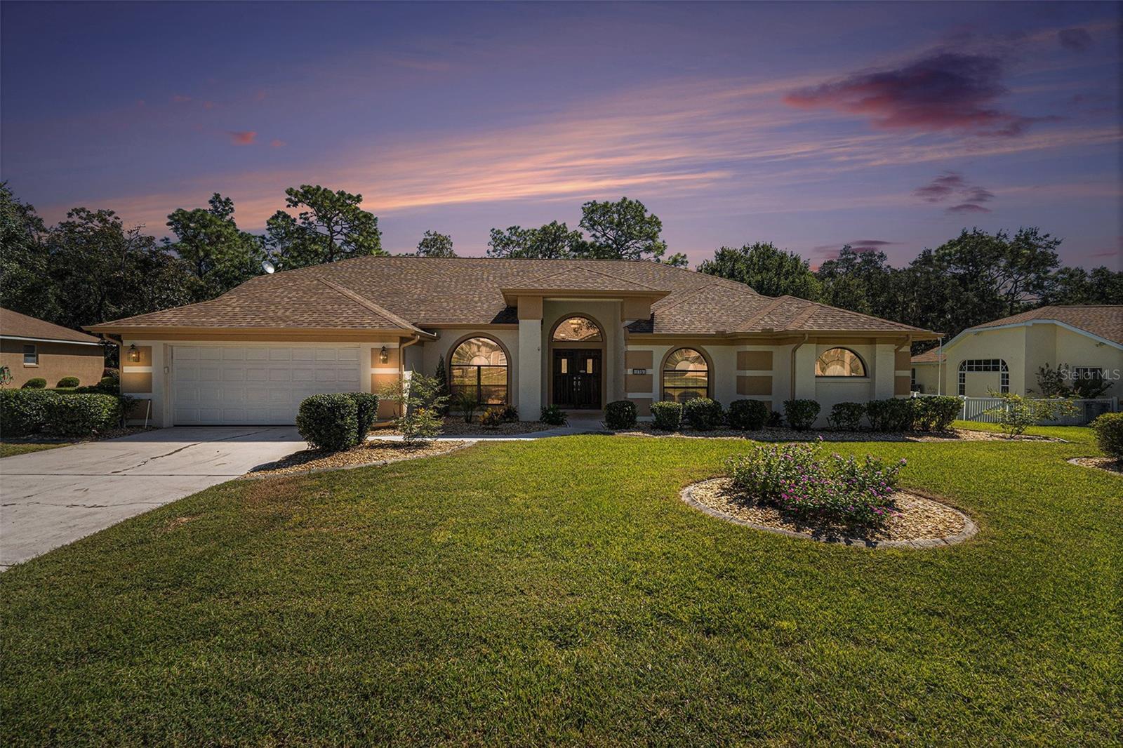 Single Family Residence em HOMOSASSA, FL - Daniel Dourado