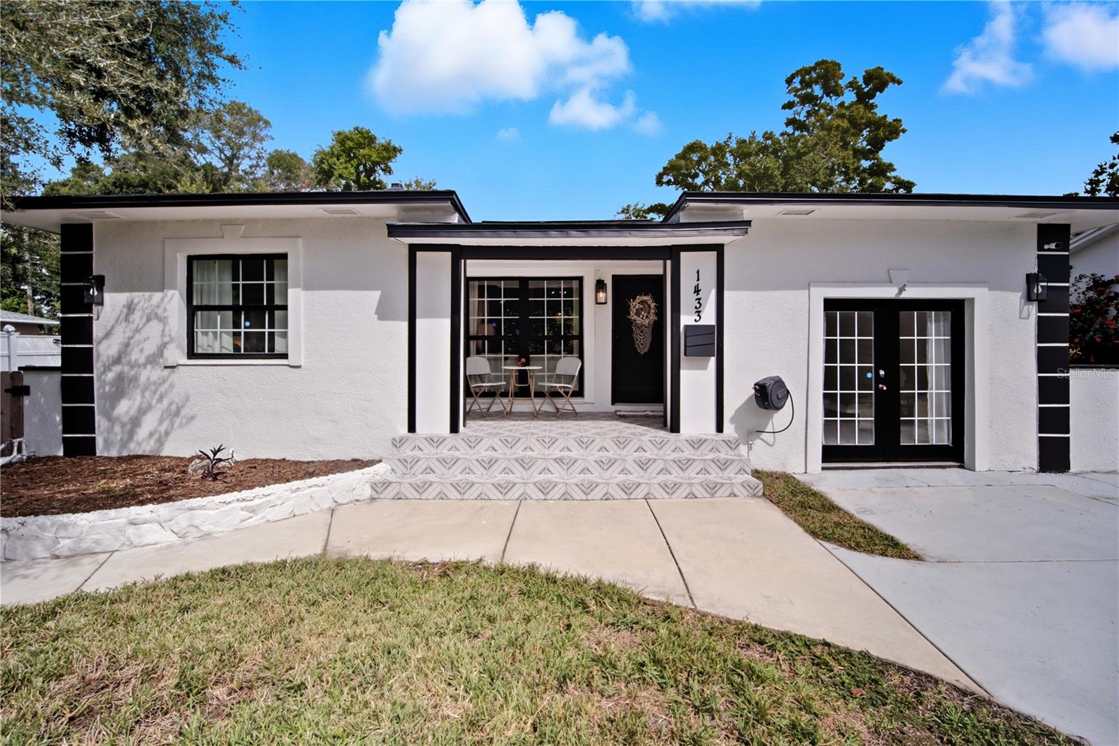 Single Family Residence em ST PETERSBURG, FL - Daniel Dourado