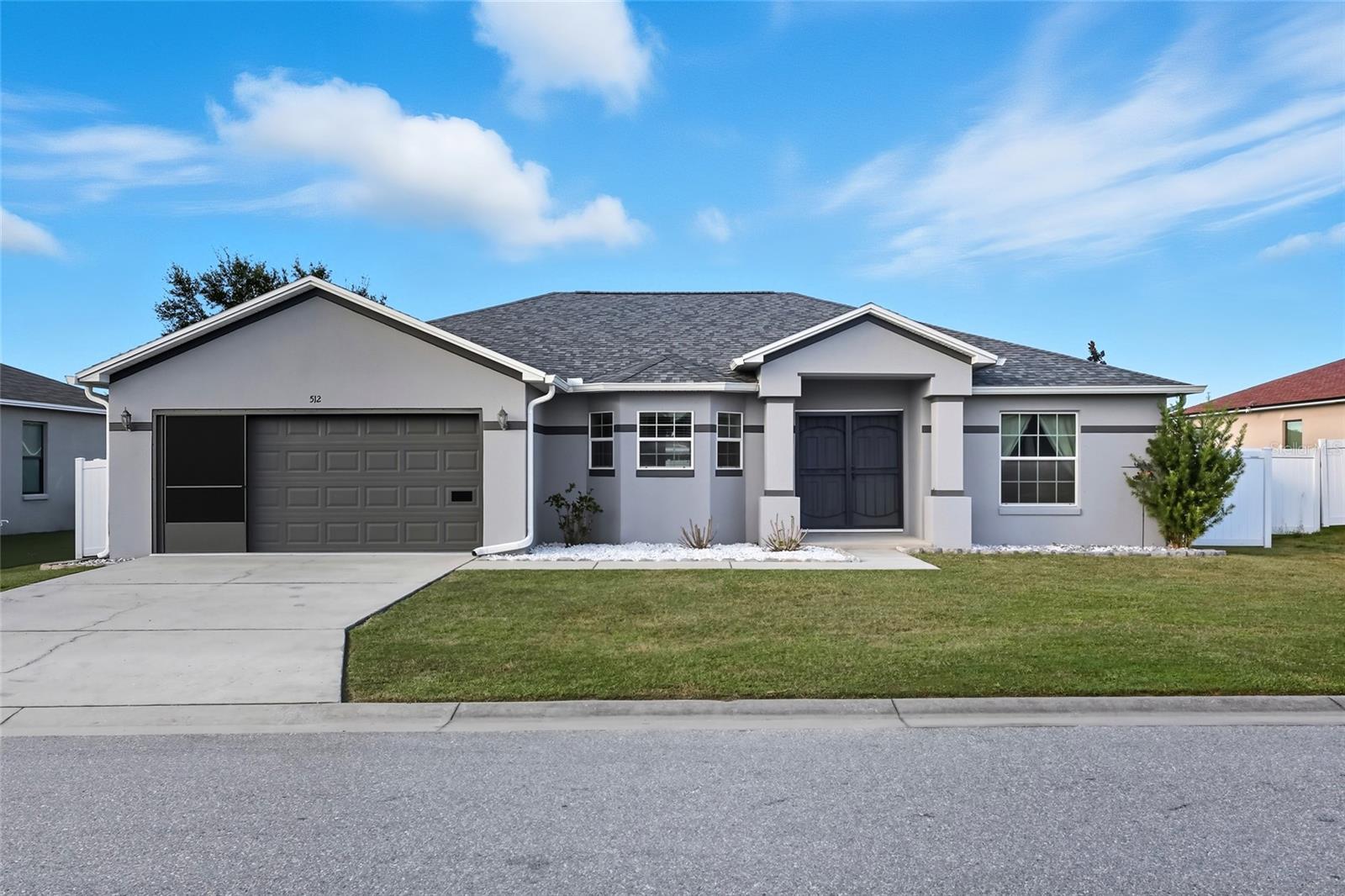 Single Family Residence em WINTER HAVEN, FL - Daniel Dourado