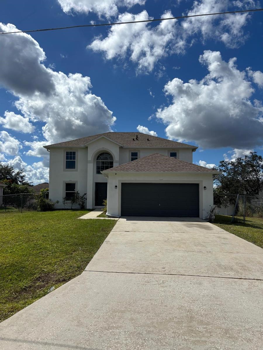 Single Family Residence em KISSIMMEE, FL - Daniel Dourado