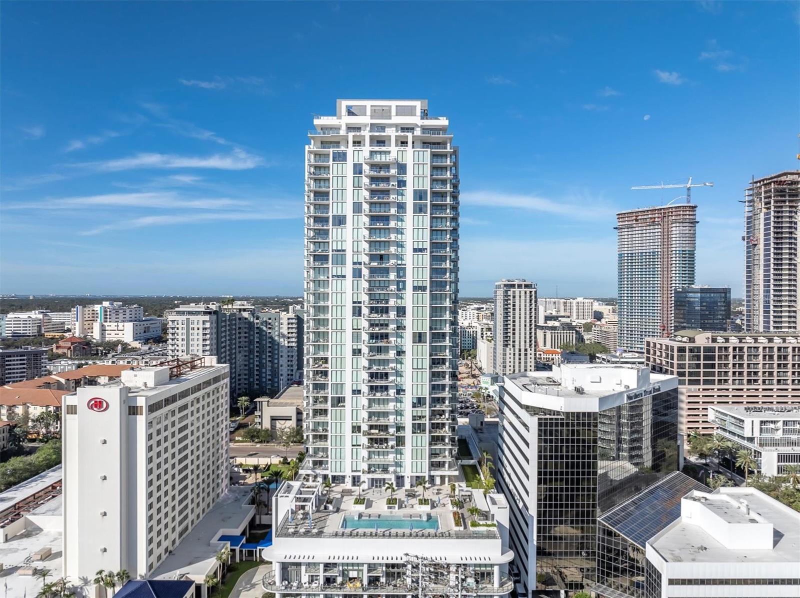 Condominium em ST PETERSBURG, FL - Daniel Dourado