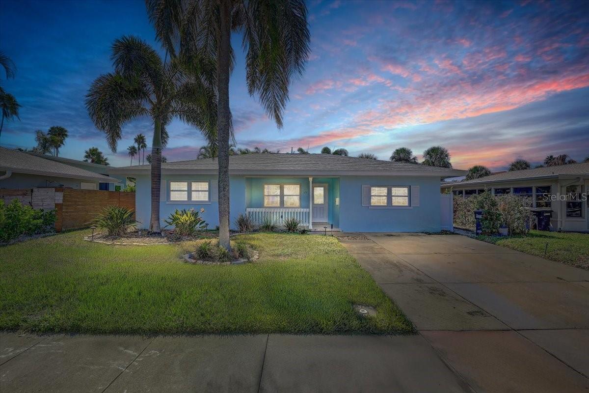 Single Family Residence em CLEARWATER, FL - Daniel Dourado