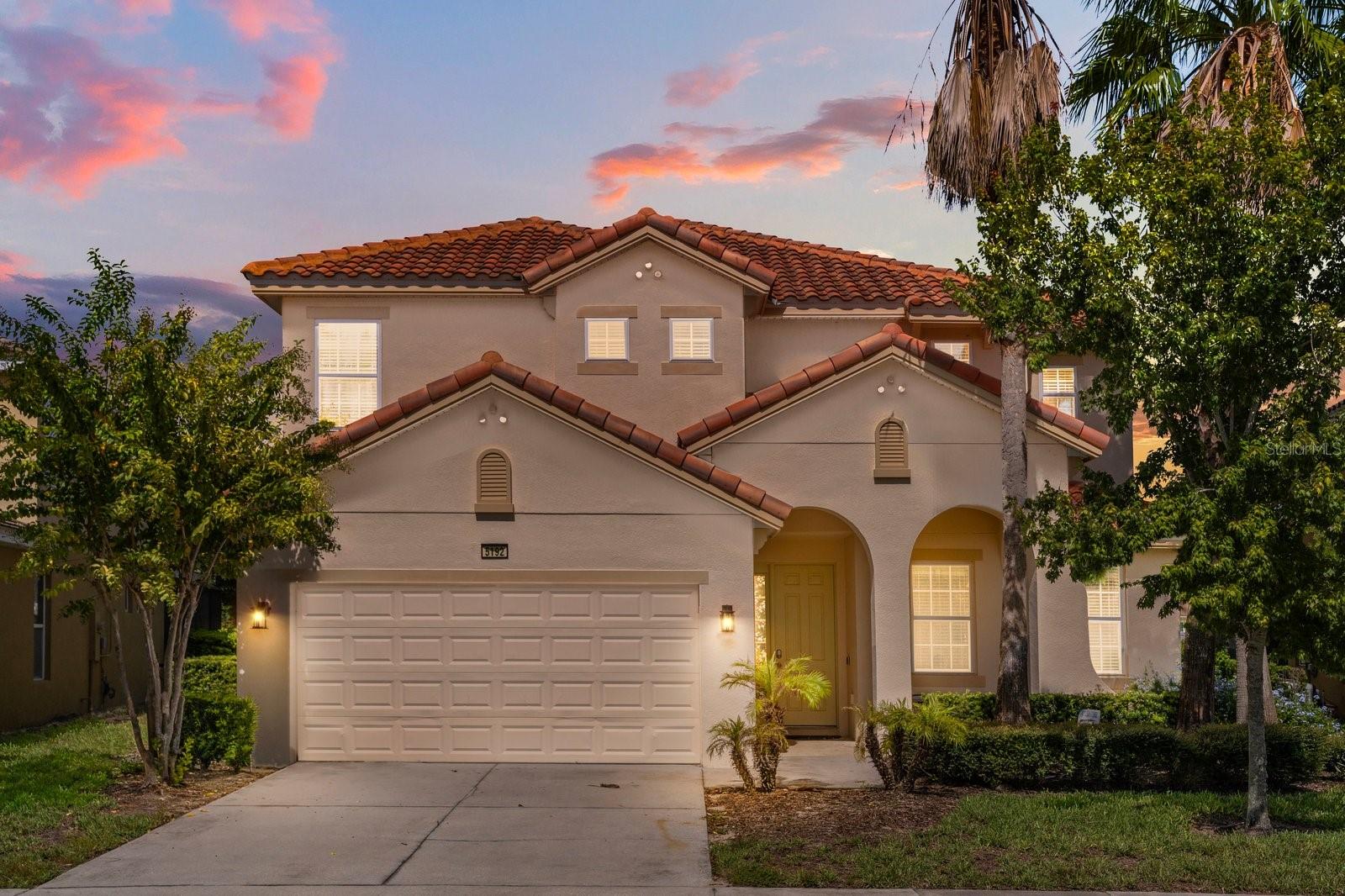 Single Family Residence em DAVENPORT, FL - Daniel Dourado