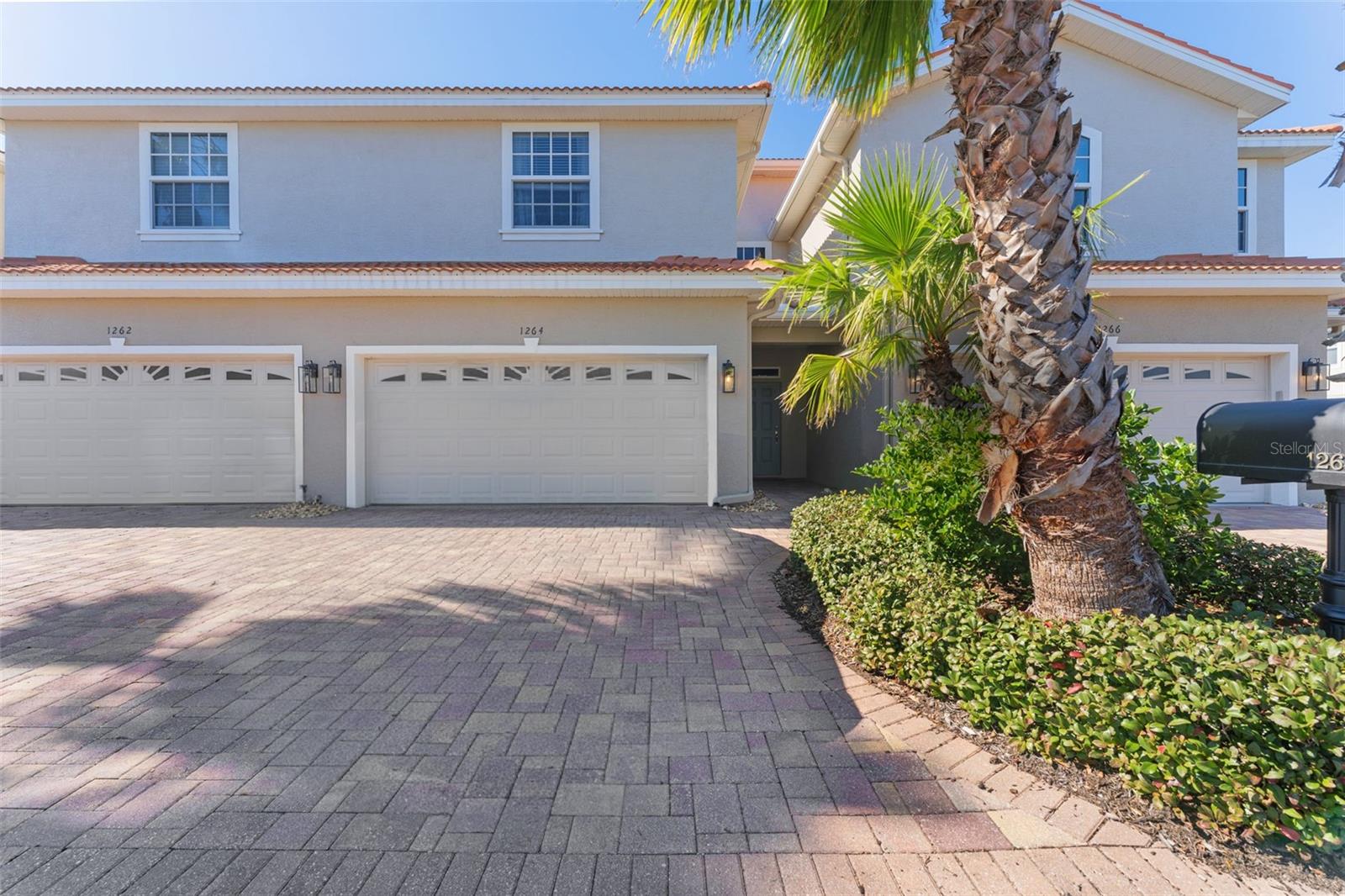 Townhouse in PALM HARBOR, FL - Daniel Dourado