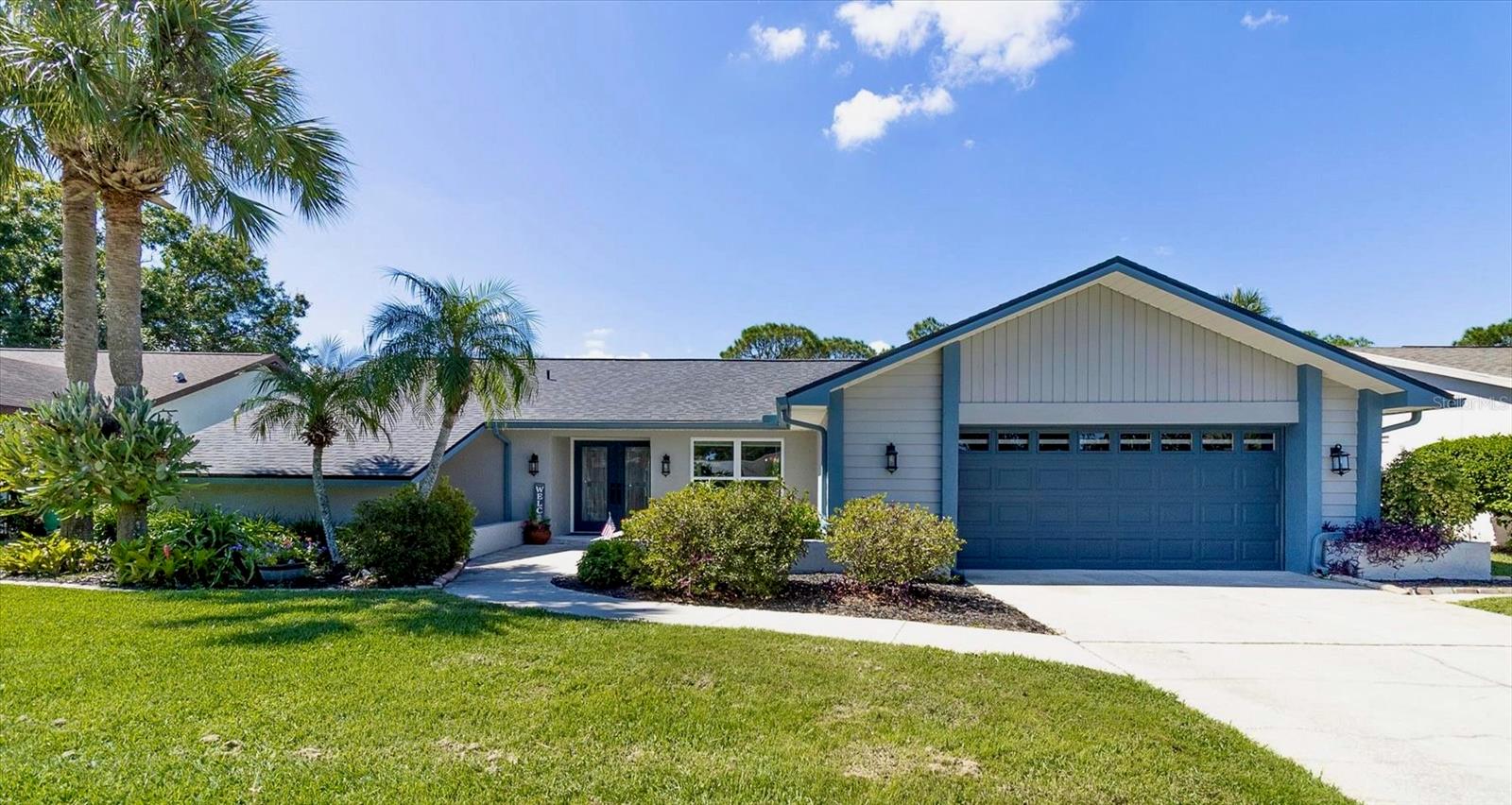 Single Family Residence in PALM HARBOR, FL - Daniel Dourado
