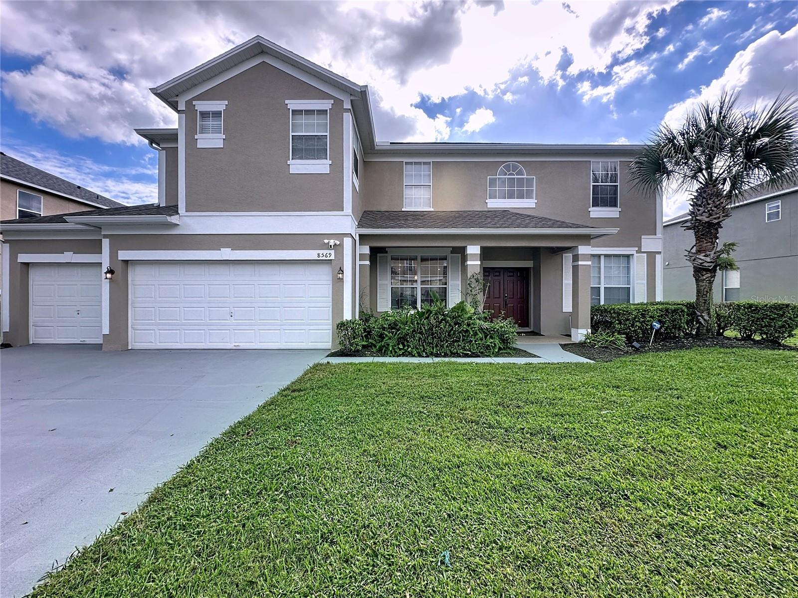 Single Family Residence em KISSIMMEE, FL - Daniel Dourado