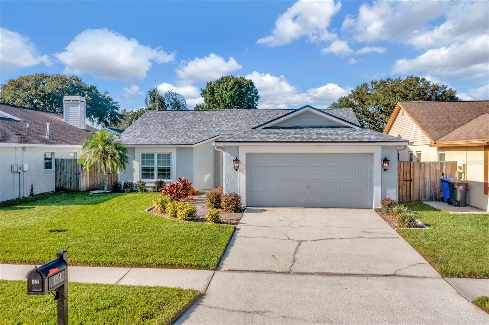 Single Family Residence em BRANDON, FL - Daniel Dourado