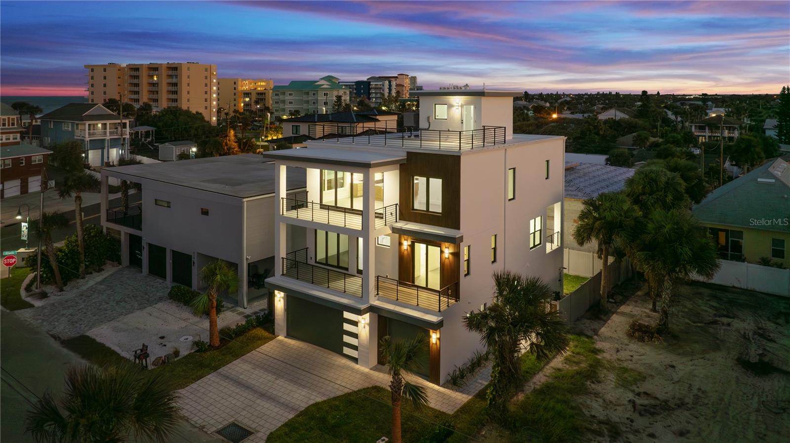 Single Family Residence em NEW SMYRNA BEACH, FL - Daniel Dourado