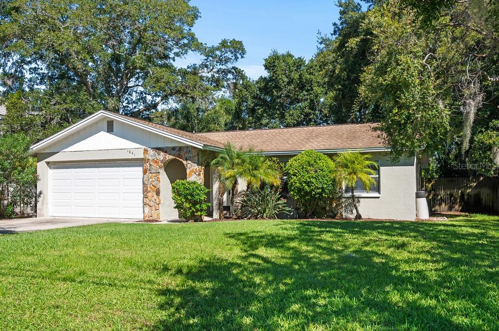 Single Family Residence em PALM HARBOR, FL - Daniel Dourado