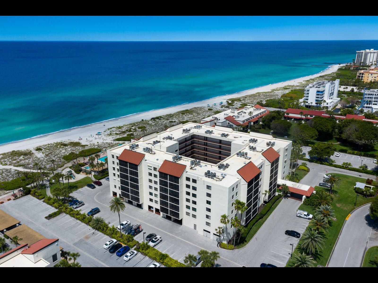 Condominium in LONGBOAT KEY, FL - Daniel Dourado