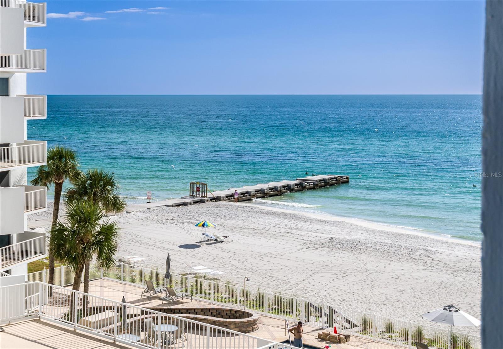 Condominium in LONGBOAT KEY, FL - Daniel Dourado