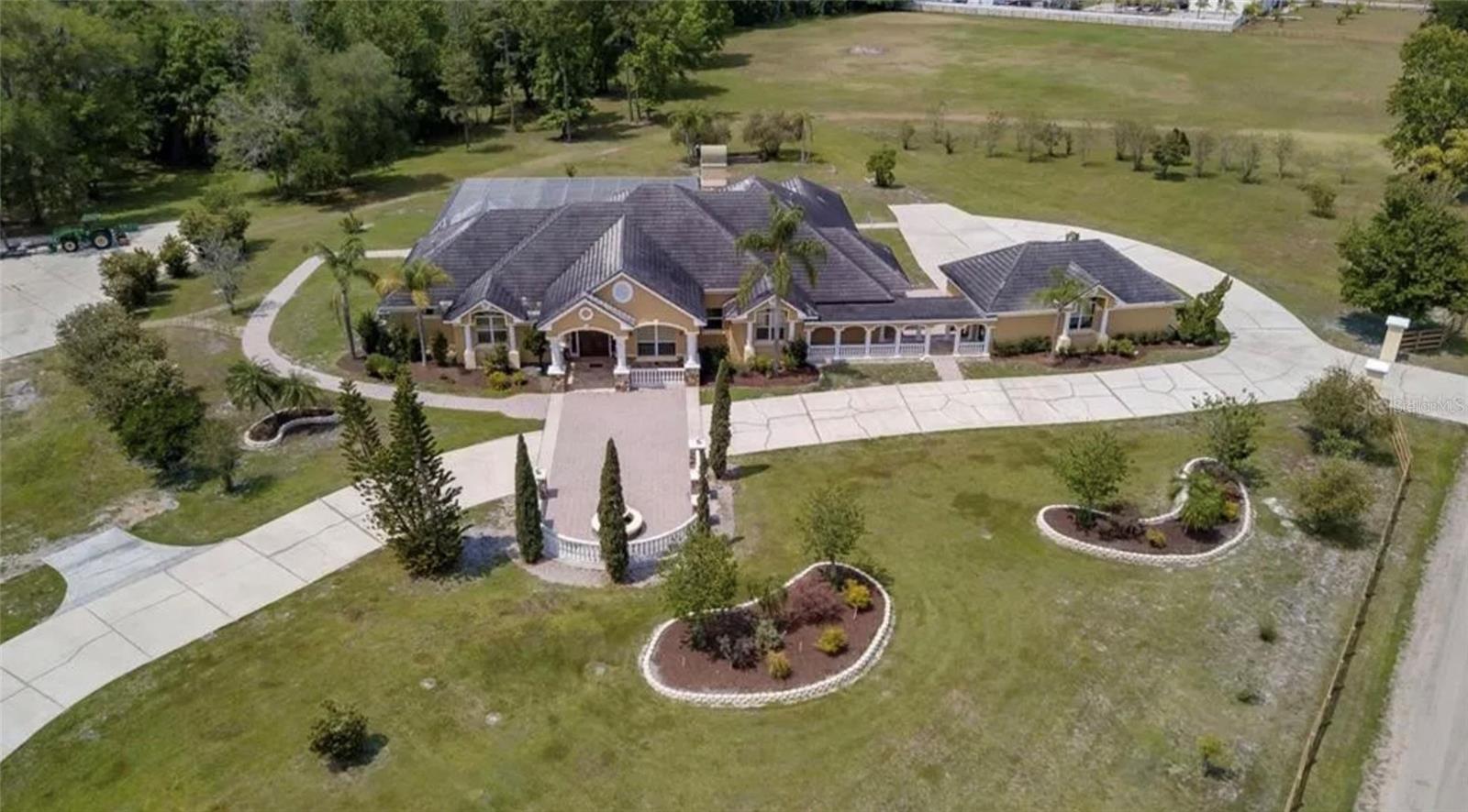 Single Family Residence em KISSIMMEE, FL - Daniel Dourado