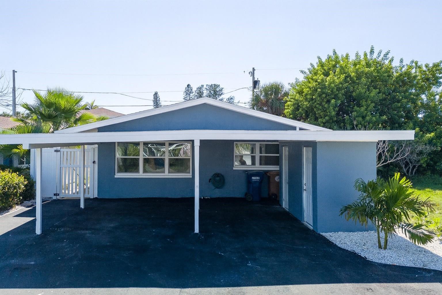 Duplex em MADEIRA BEACH, FL - Daniel Dourado