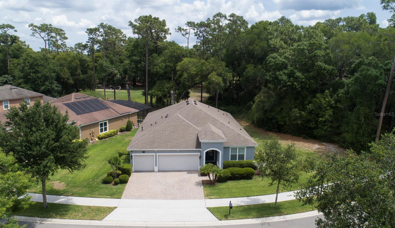 Single Family Residence in DELAND, FL - Daniel Dourado