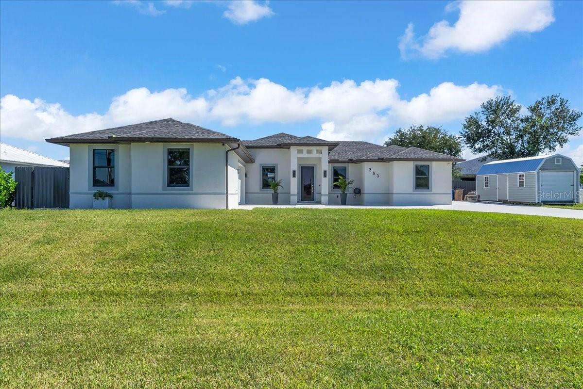 Single Family Residence in LEHIGH ACRES, FL - Daniel Dourado