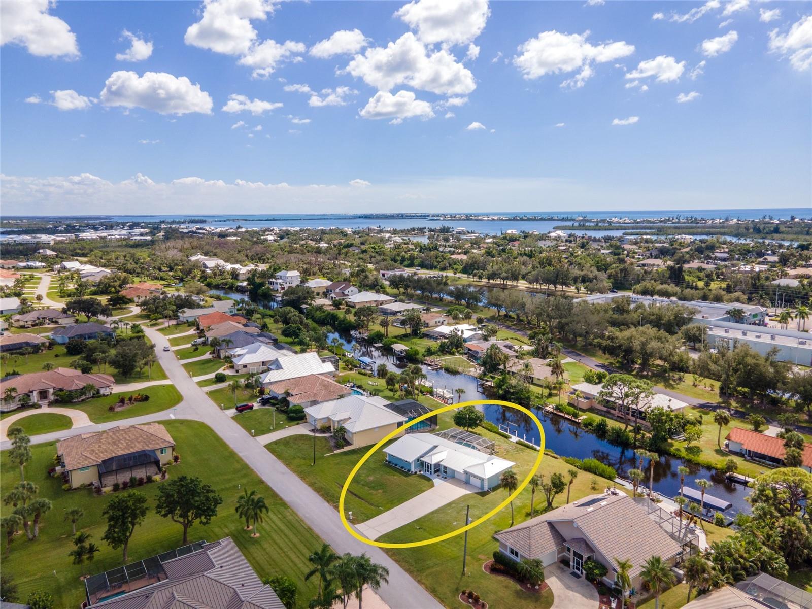 Single Family Residence in PLACIDA, FL - Daniel Dourado