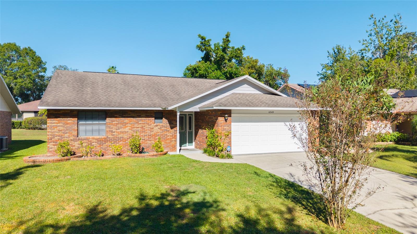 Single Family Residence em ZEPHYRHILLS, FL - Daniel Dourado