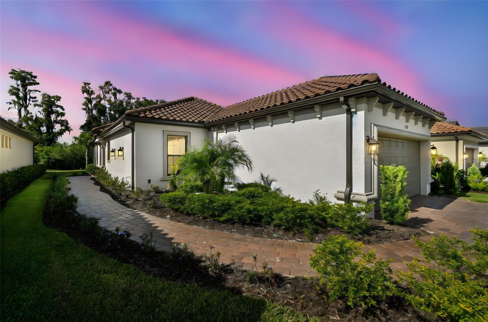 Single Family Residence em WESLEY CHAPEL, FL - Daniel Dourado