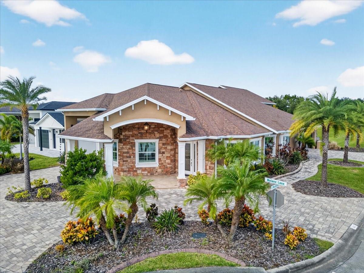 Single Family Residence em POLK CITY, FL - Daniel Dourado