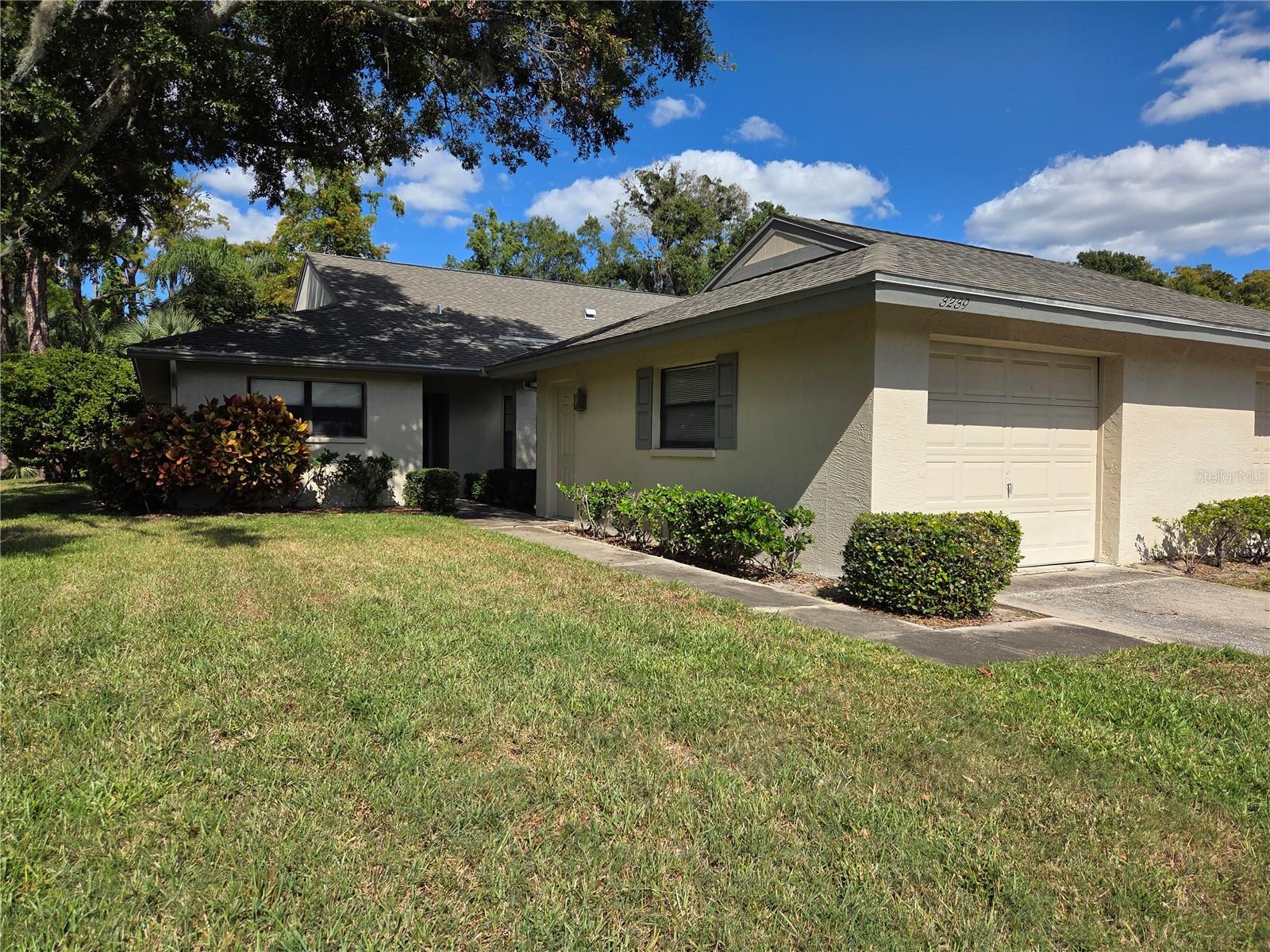 Condominium em NEW PORT RICHEY, FL - Daniel Dourado