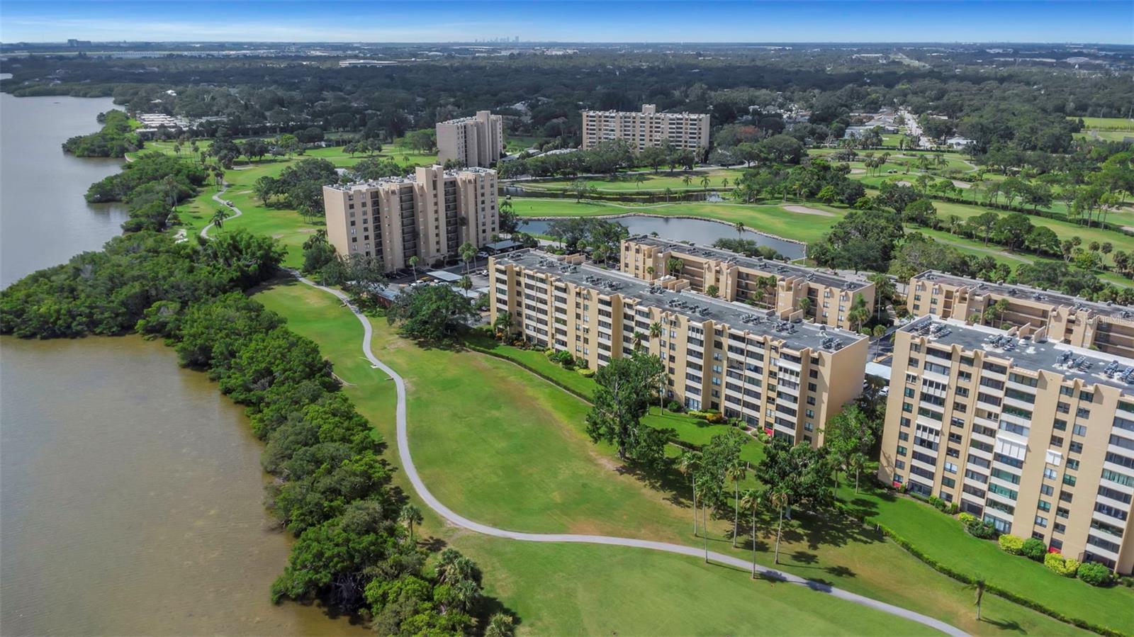 Condominium em CLEARWATER, FL - Daniel Dourado