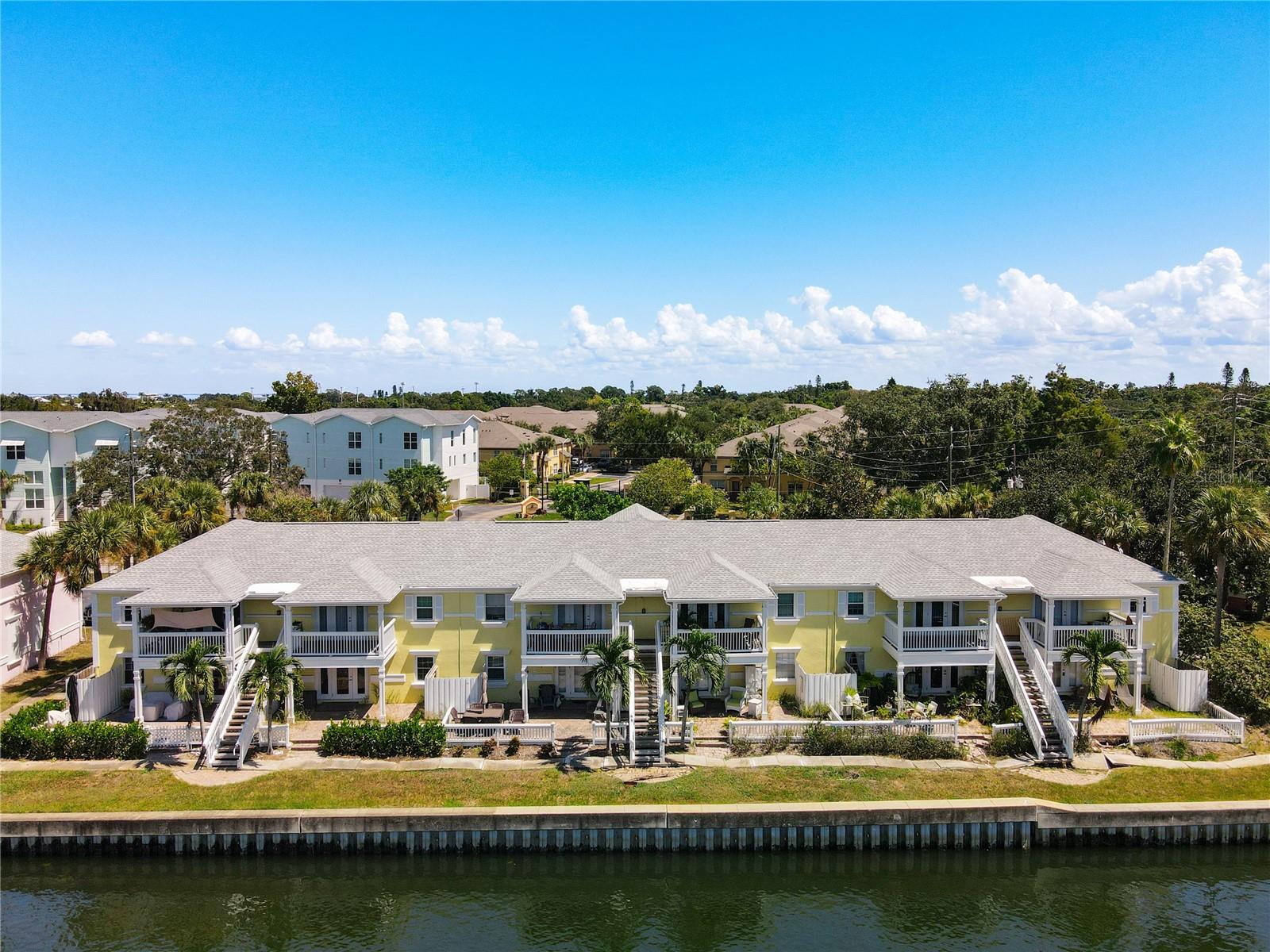 Condominium em ST PETERSBURG, FL - Daniel Dourado