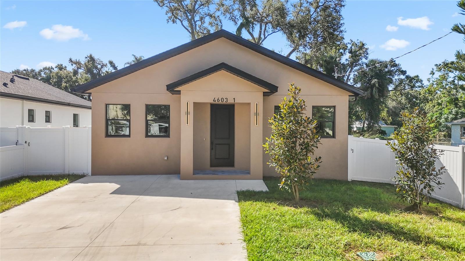 Single Family Residence em TAMPA, FL - Daniel Dourado