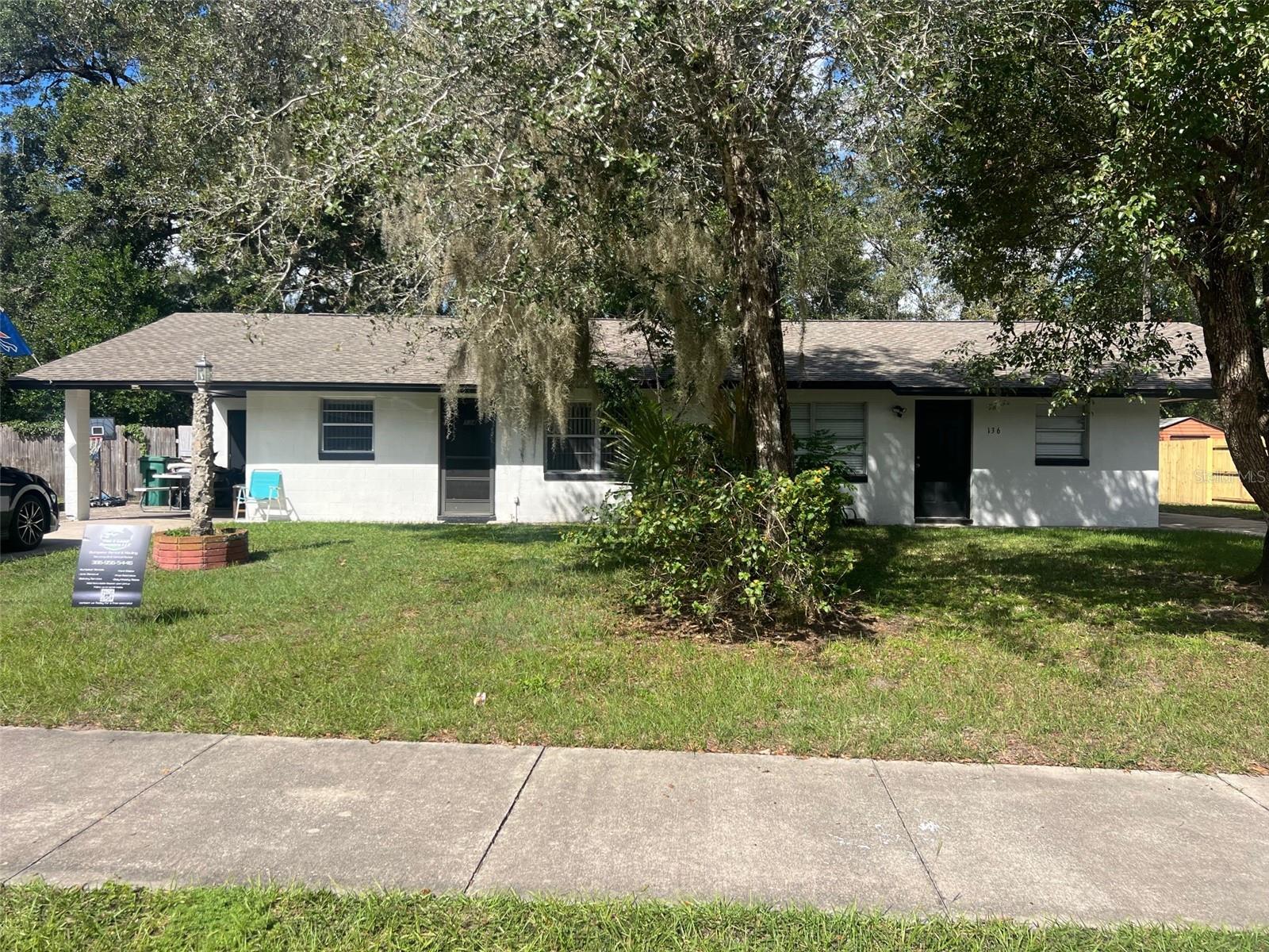 Duplex em LAKE HELEN, FL - Daniel Dourado