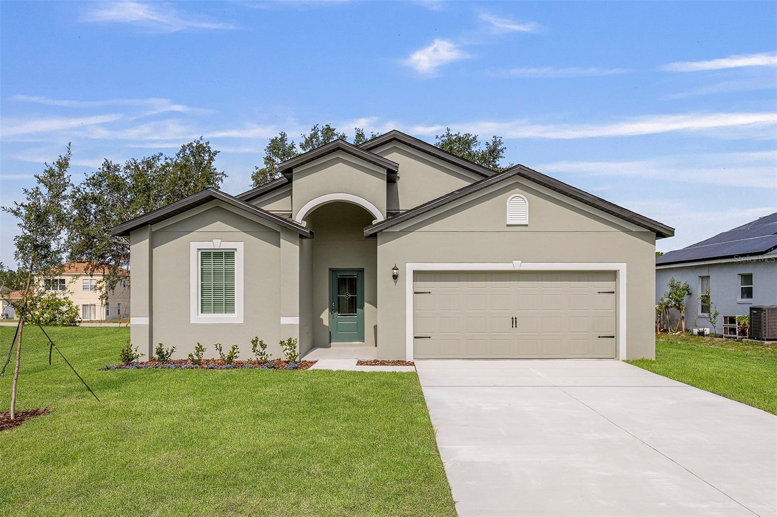Single Family Residence in POINCIANA, FL - Daniel Dourado