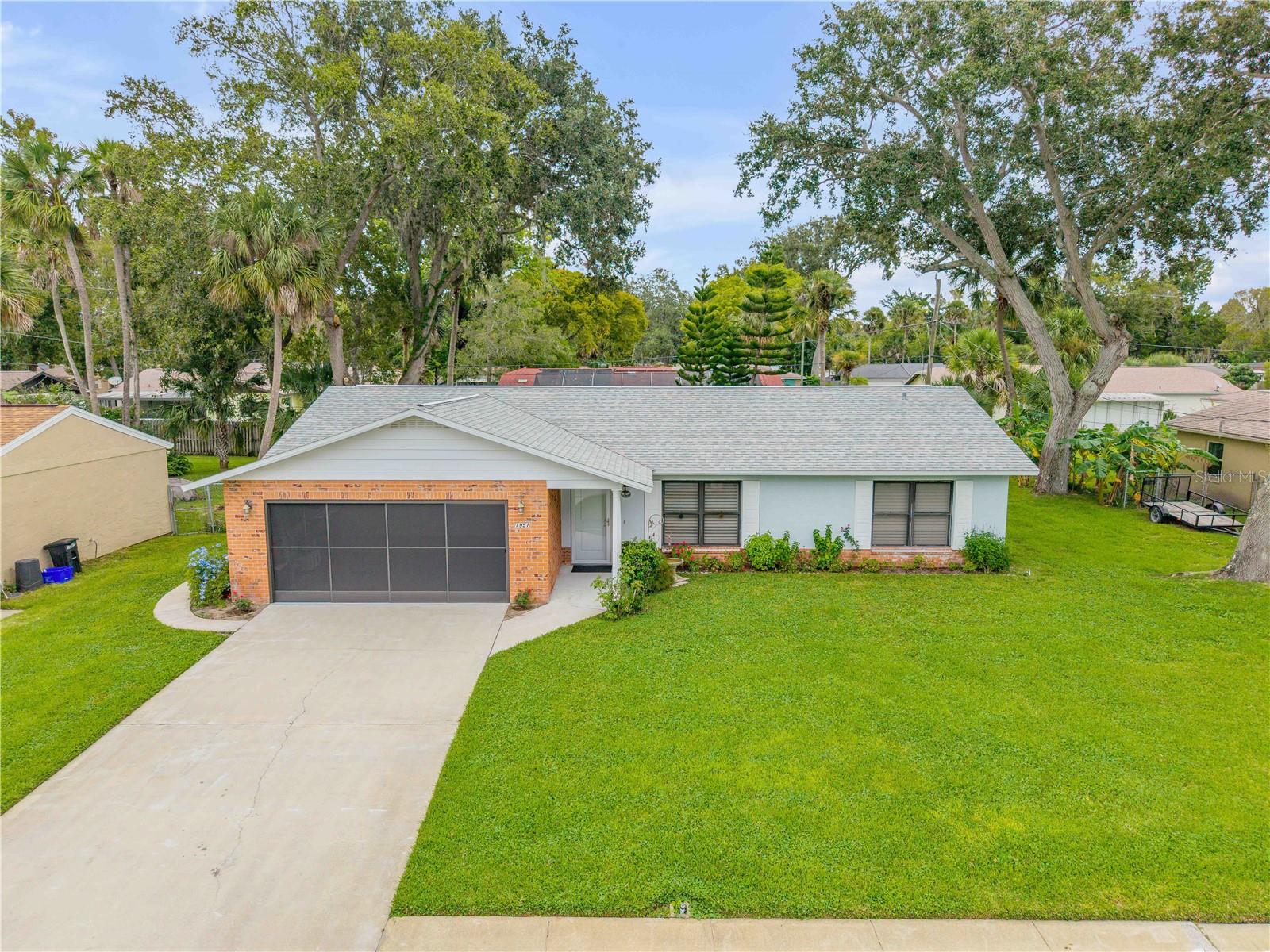 Single Family Residence em SOUTH DAYTONA, FL - Daniel Dourado