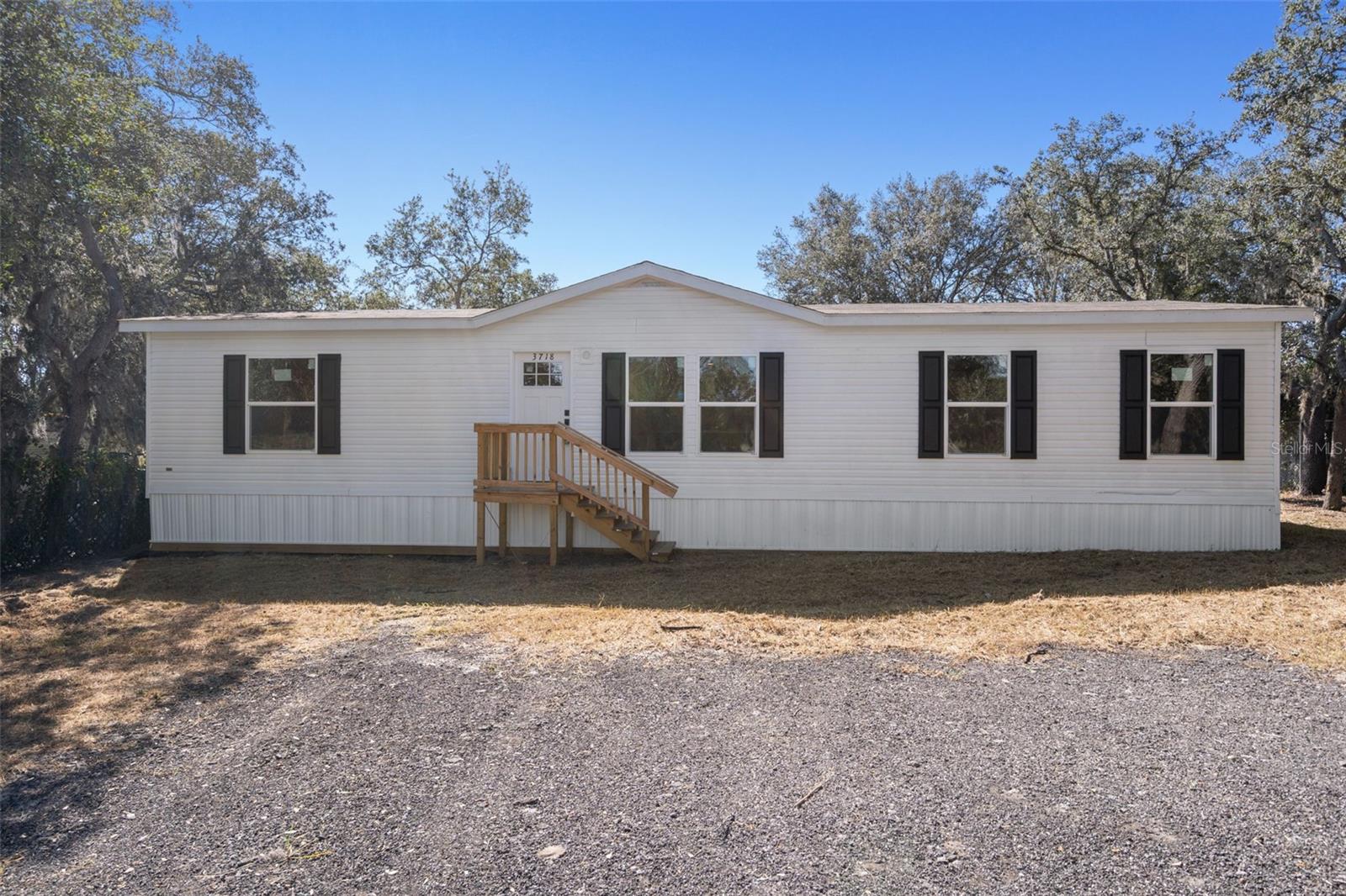 Manufactured Home in LAKE WALES, FL - Daniel Dourado