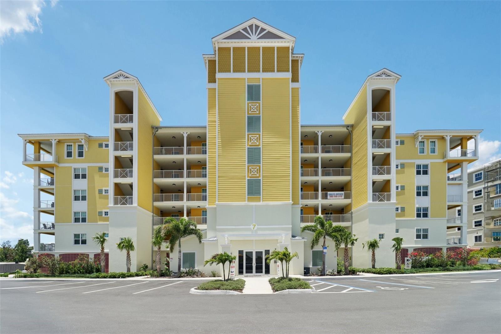 Condominium em NEW SMYRNA BEACH, FL - Daniel Dourado