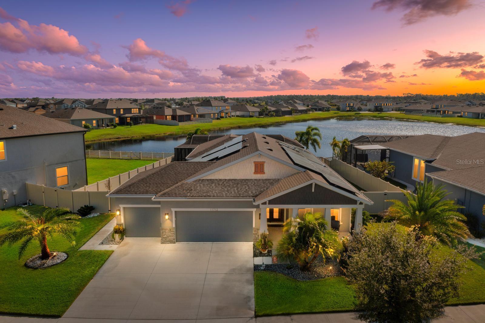 Single Family Residence in RIVERVIEW, FL - Daniel Dourado