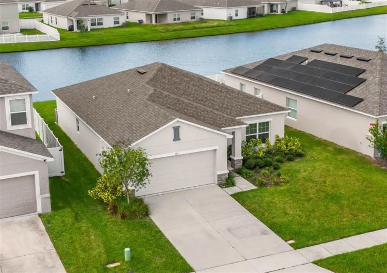 Single Family Residence em ST CLOUD, FL - Daniel Dourado