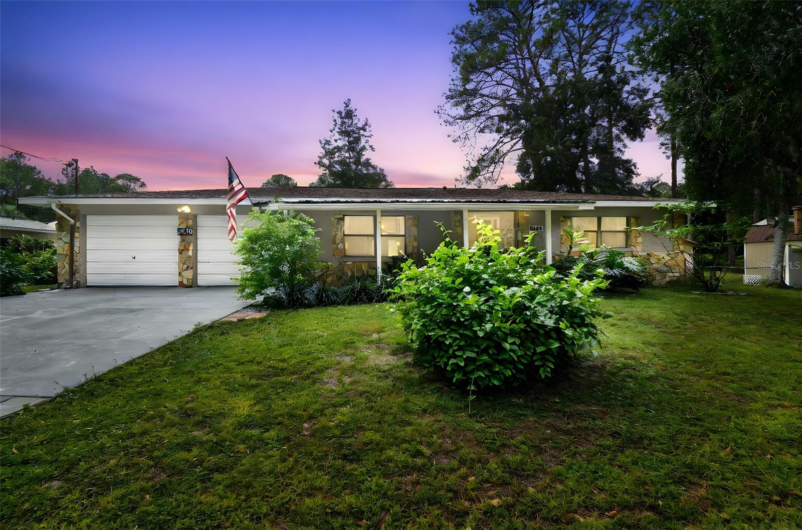 Single Family Residence em HOMOSASSA, FL - Daniel Dourado